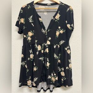 *Torrid Black Super Soft Knits Tunic Tee Babydoll V Neck Floral Roses Size 0